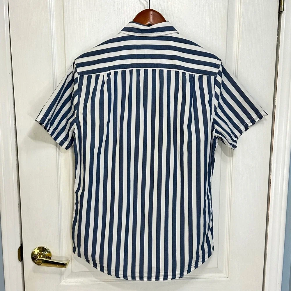 Aeropostale Mens Navy Blue White Striped Short Sleeve Button Down Shirt Medium